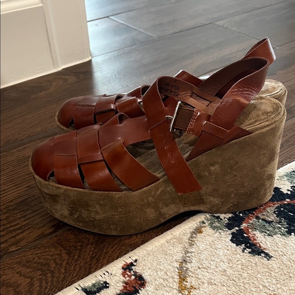 Jeffrey Campbell Woven Leather Platform Sandals - Brown - Picture 3 of 13